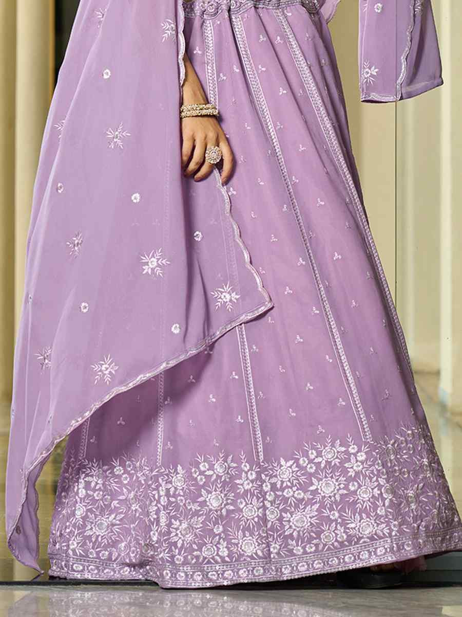 Lavender Georgette Embroidered Wedding Party Wear Heavy Border Lehenga Choli