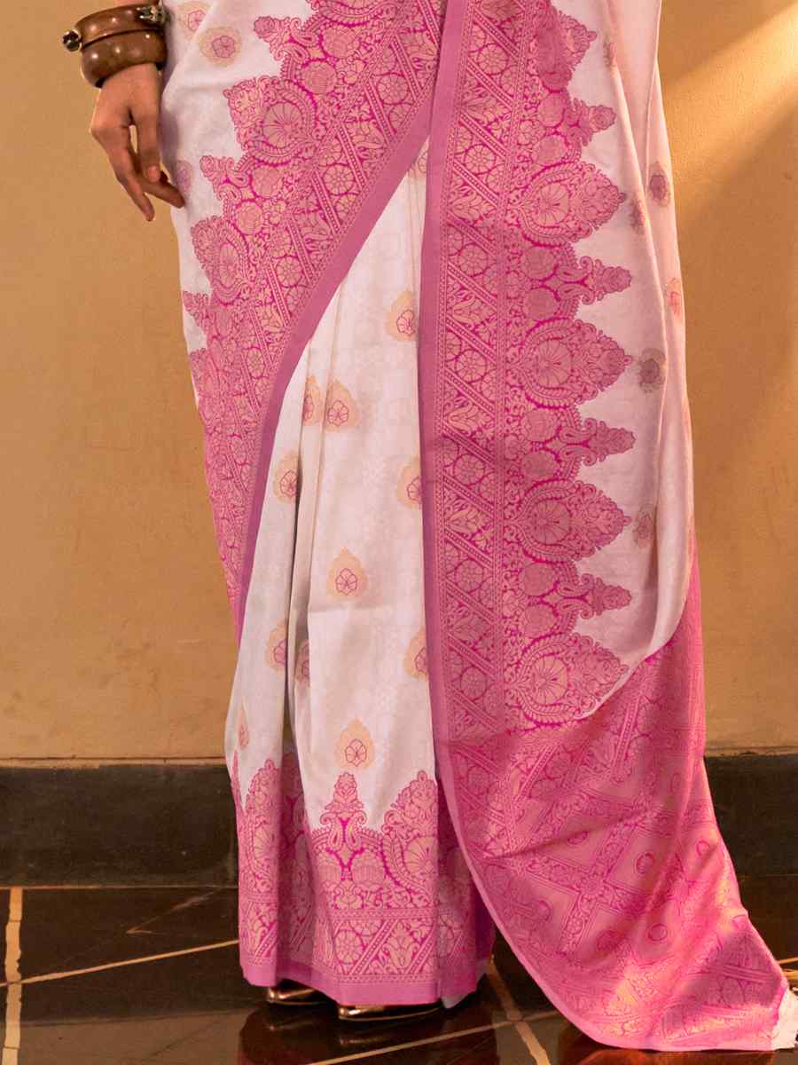 Light Pink Silk Handwoven Wedding Festival Heavy Border Saree