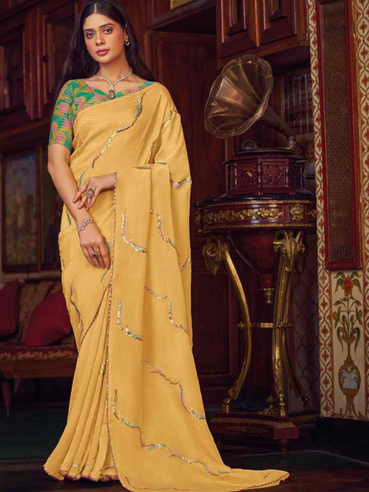 Light Yellow Shimmer Chiffon Handwoven Festival Wedding Heavy Border Saree