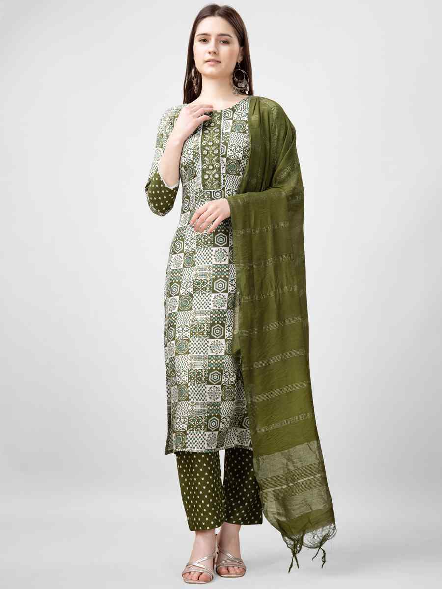 Mahendi Rayon Embroidered Festival Mehendi Ready Pant Salwar Kameez