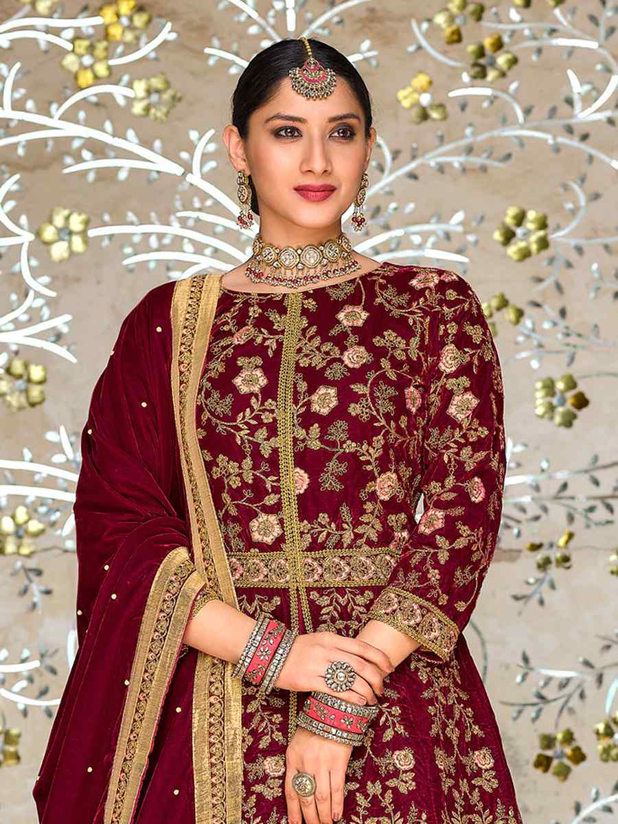 Maroon 9000 Velvet  Embroidered Festival Wedding Anarkali Salwar Kameez