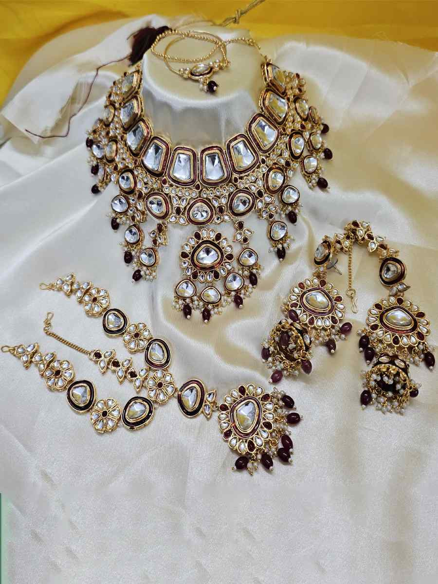 Maroon Alloy Bridal Wear Kundan Necklace