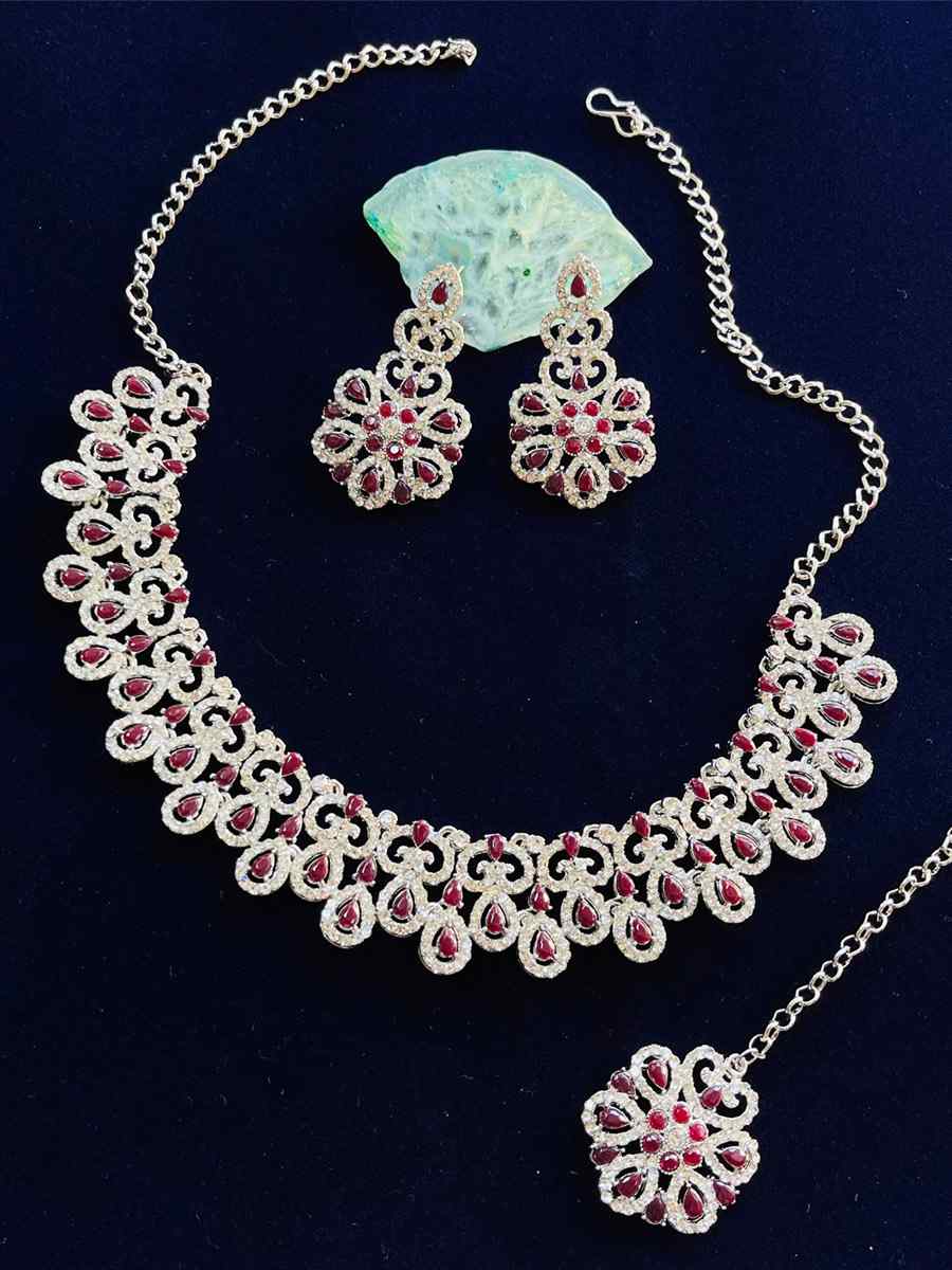 Maroon Alloy Festival Wear Diamonds Necklace