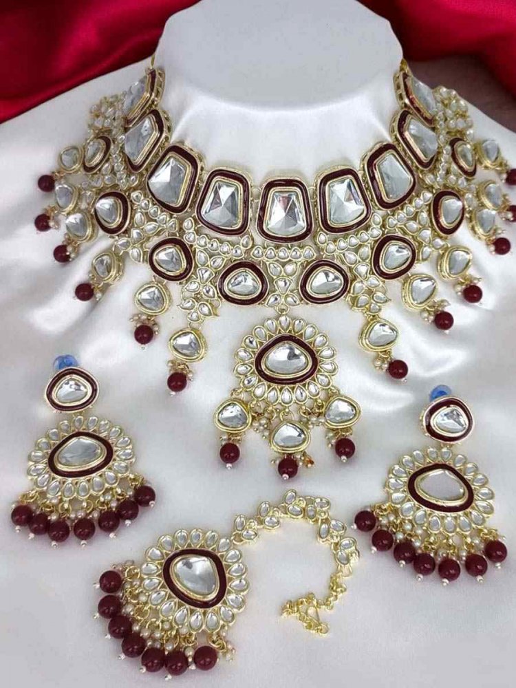 Maroon Alloy Festival Wear Kundan Necklace