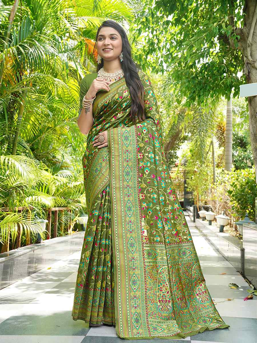 Mehendi Green Soft Pashmina Handwoven Festival Wedding Heavy Border Saree