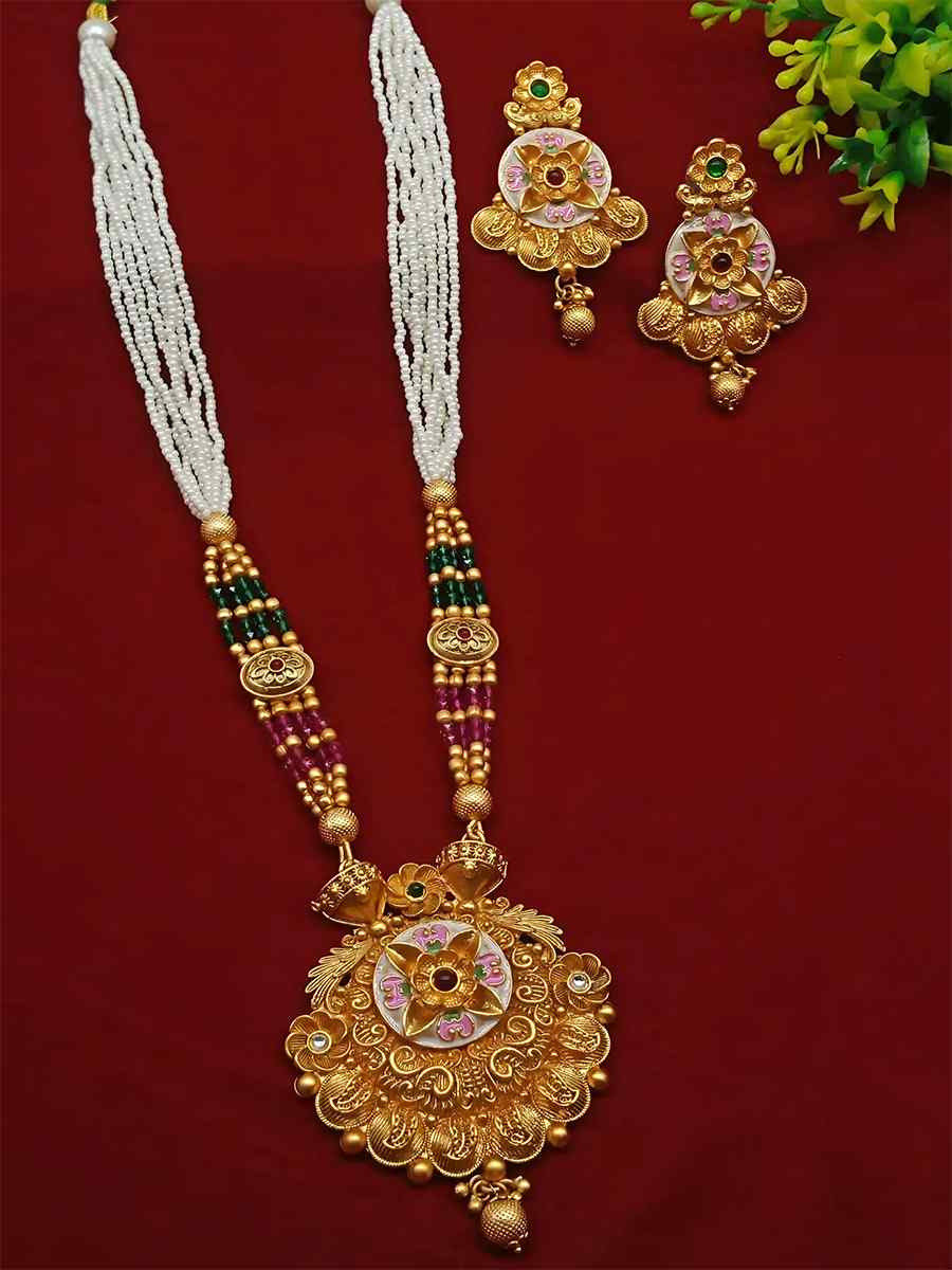 Multi Alloy Festival Wear Kundan Necklace