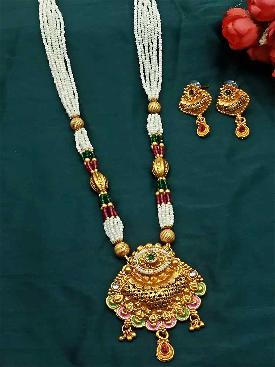 Multi Alloy Festival Wear Kundan Necklace