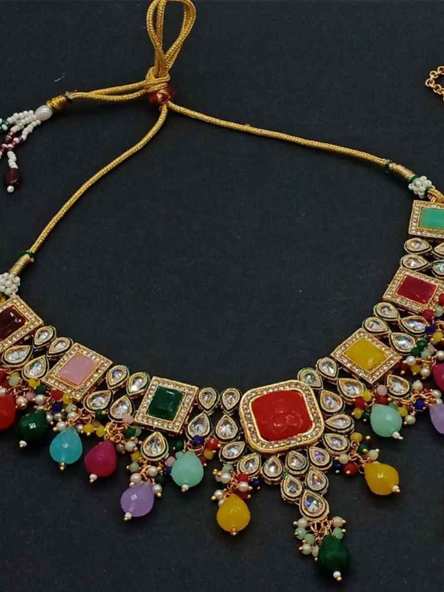 Multi Alloy Metal Festival Wear Kundan Necklace