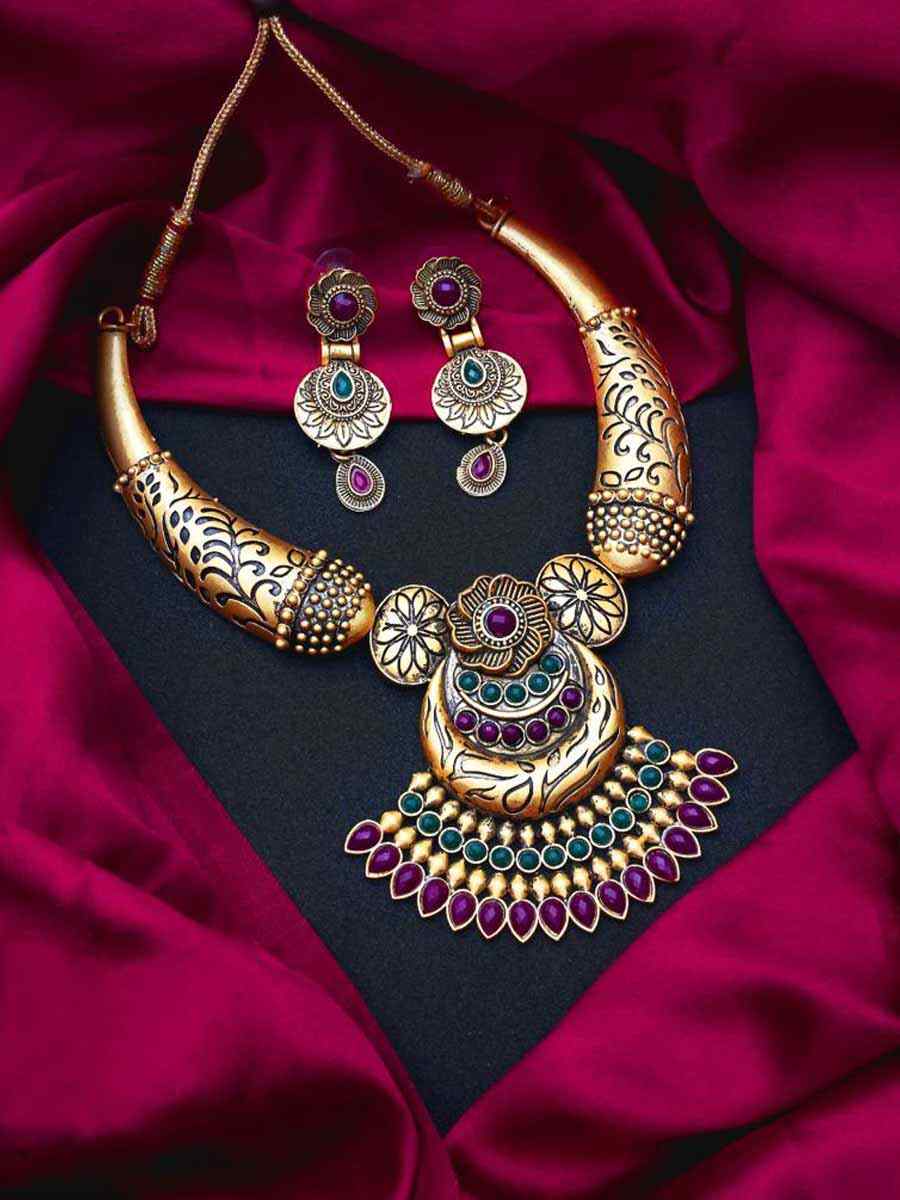 meenakari necklace