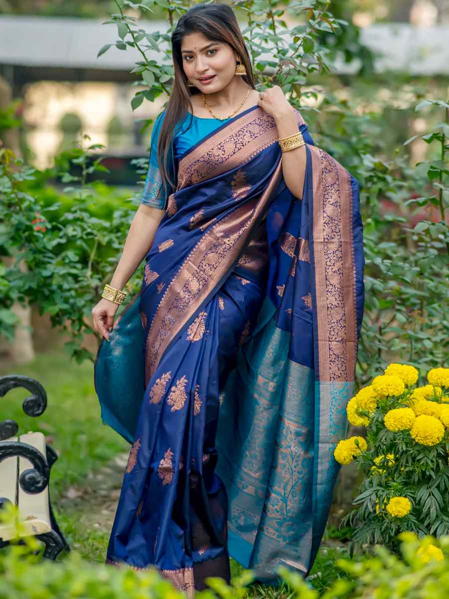 Navy Banarasi Silk Handwoven Festival Wedding Heavy Border Saree