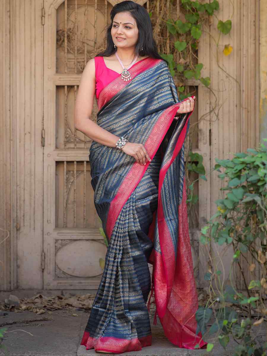 Navy Blue Kubera Pattu Handwoven Casual Festival Heavy Border Saree