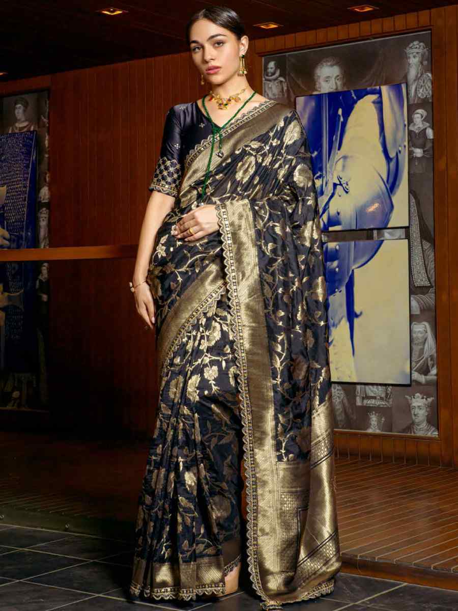 Navy Blue Silk Handwoven Festival Wedding Heavy Border Saree