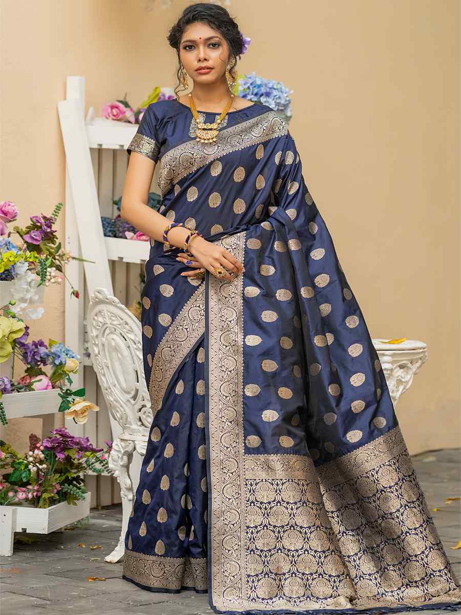 Navy Blue Silk Handwoven Wedding Festival Heavy Border Saree