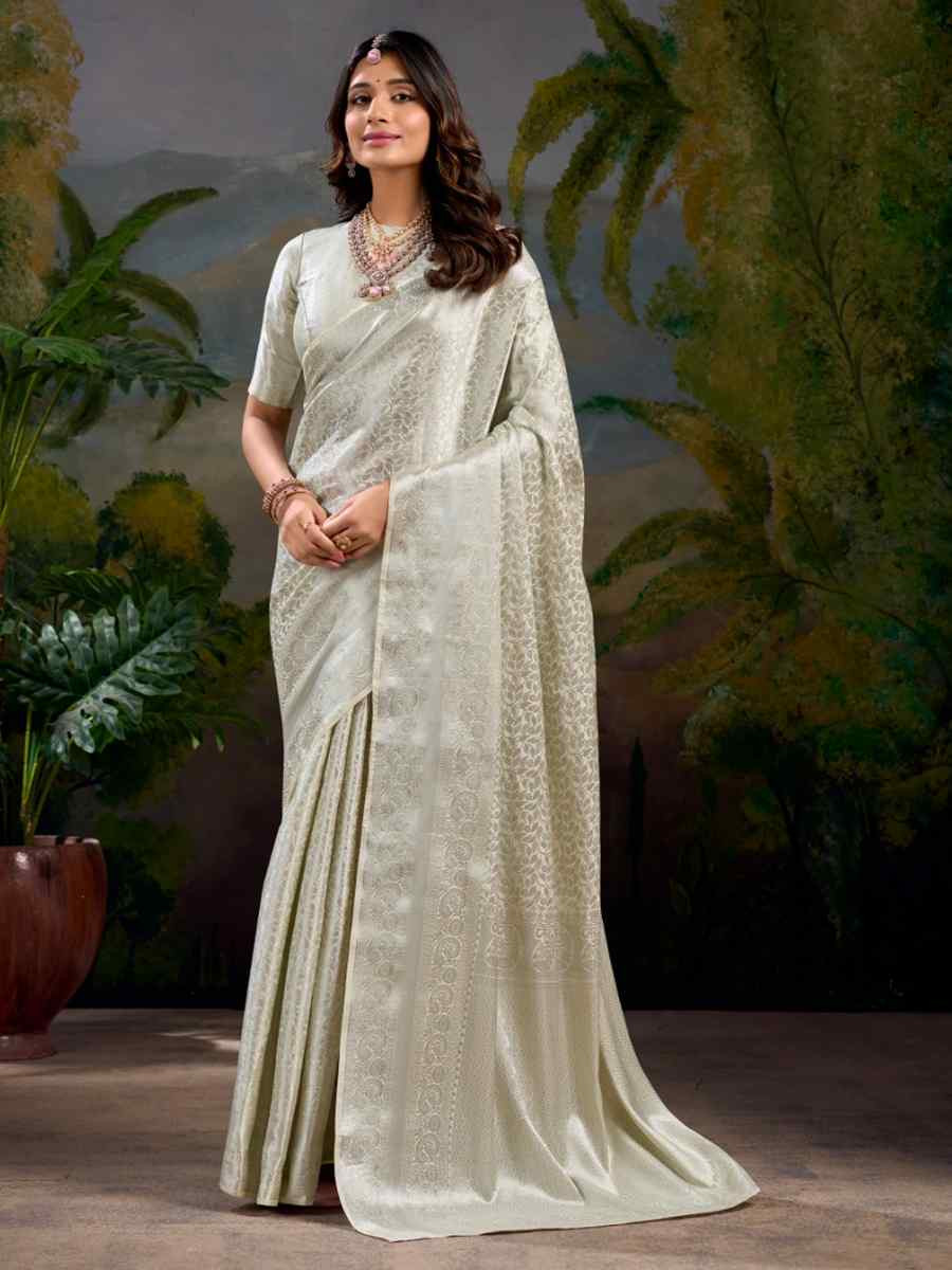 Off White Kanjivaram Handwoven Festival Wedding Heavy Border Saree