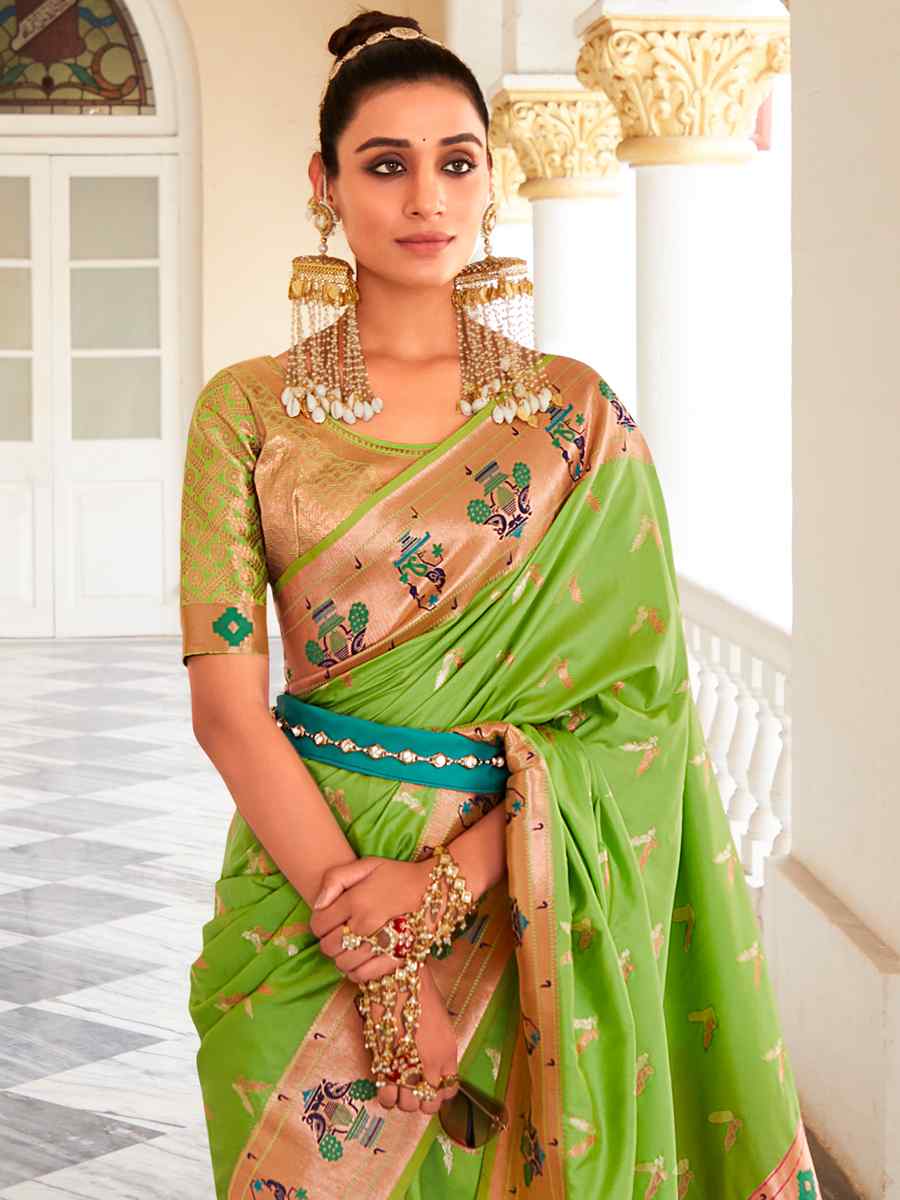 Parrot Green Pure Heavy Silk  Handwoven Wedding Festival Heavy Border Saree