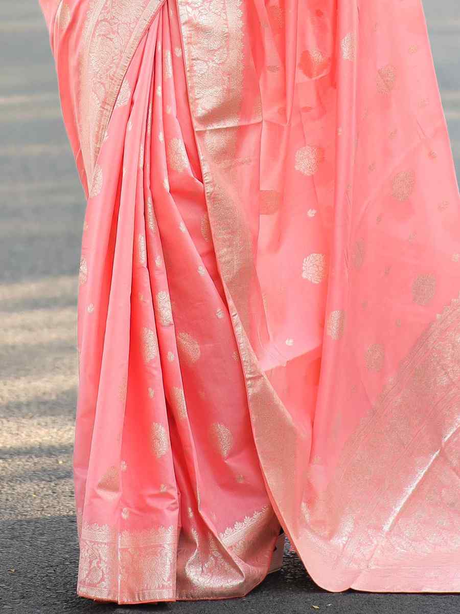 Peach Soft Cotton Silk Handwoven Wedding Festival Heavy Border Saree