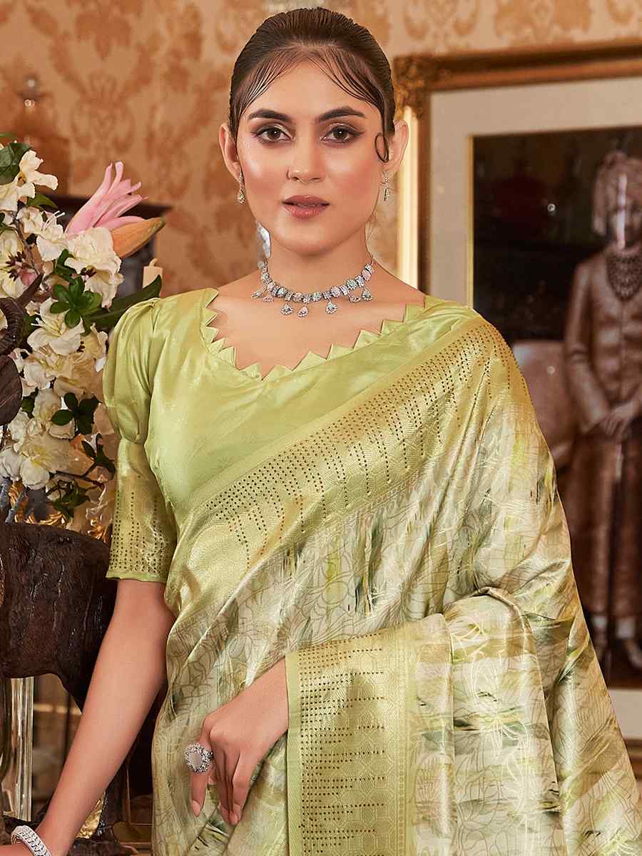 Perrot Green Soft Silk Handwoven Wedding Festival Heavy Border Saree