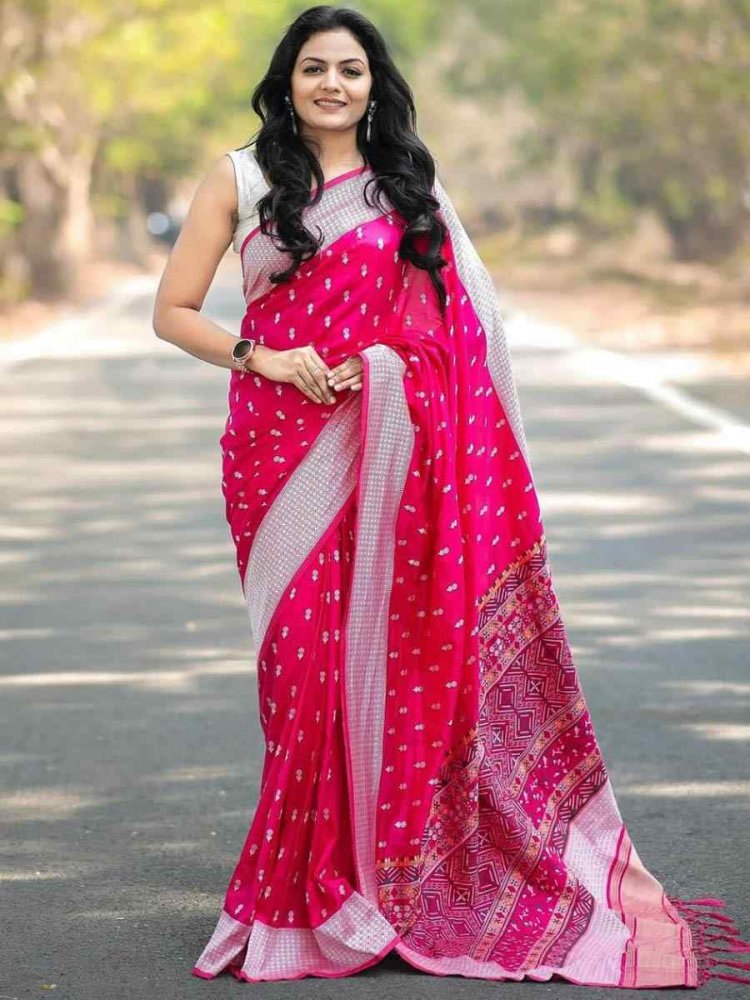 Pink Banarasi Soft Silk Handwoven Festival Casual Heavy Border Saree