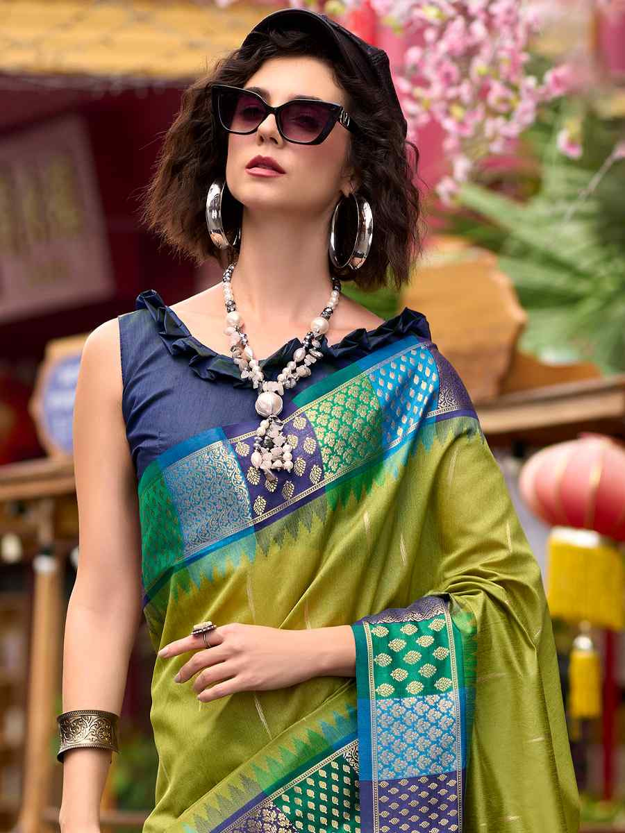 Pista Pure Banarasi Silk Handwoven Festival Wedding Heavy Border Saree