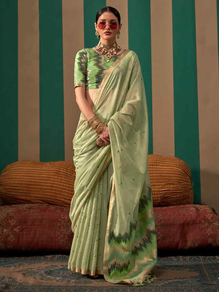 Pista Silk Handwoven Festival Casual Classic Style Saree