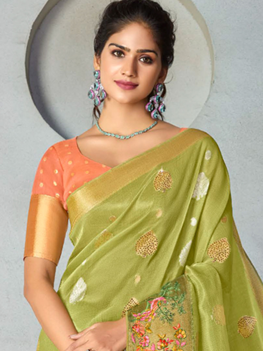 Pista Silk Handwoven Festival Wedding Heavy Border Saree