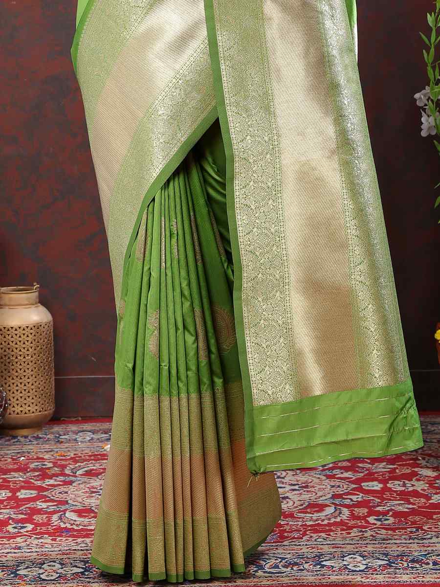 Pista Silk Handwoven Wedding Festival Heavy Border Saree