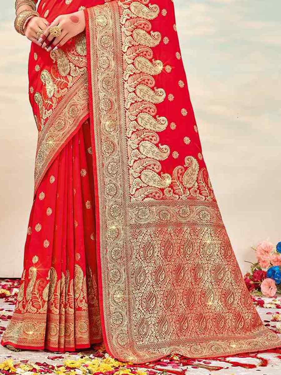 Red Banarasi Silk Handwoven Wedding Festival Heavy Border Saree