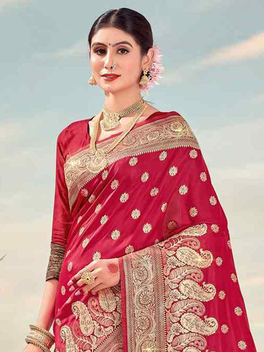 Red Banarasi Silk Handwoven Wedding Festival Heavy Border Saree