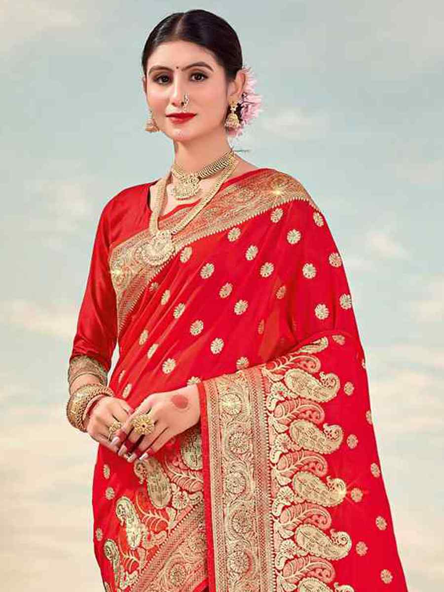 Red Banarasi Silk Handwoven Wedding Festival Heavy Border Saree