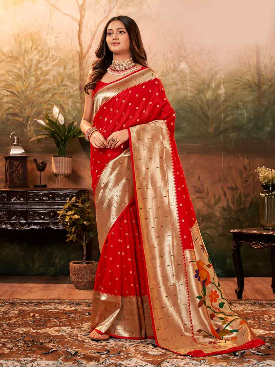 Red Pure Paithani Silk Handwoven Festival Wedding Heavy Border Saree