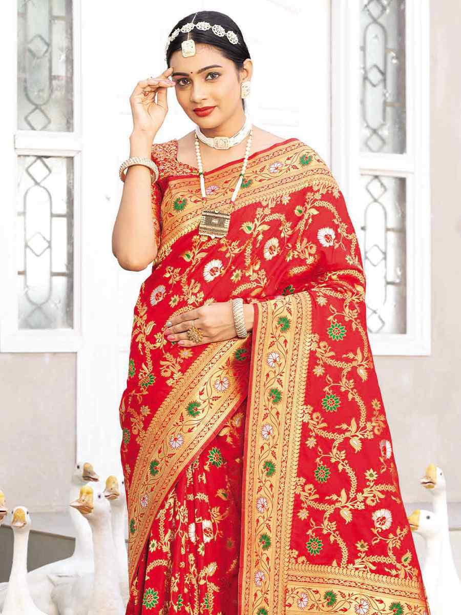 Red Silk Handwoven Festival Wedding Heavy Border Saree