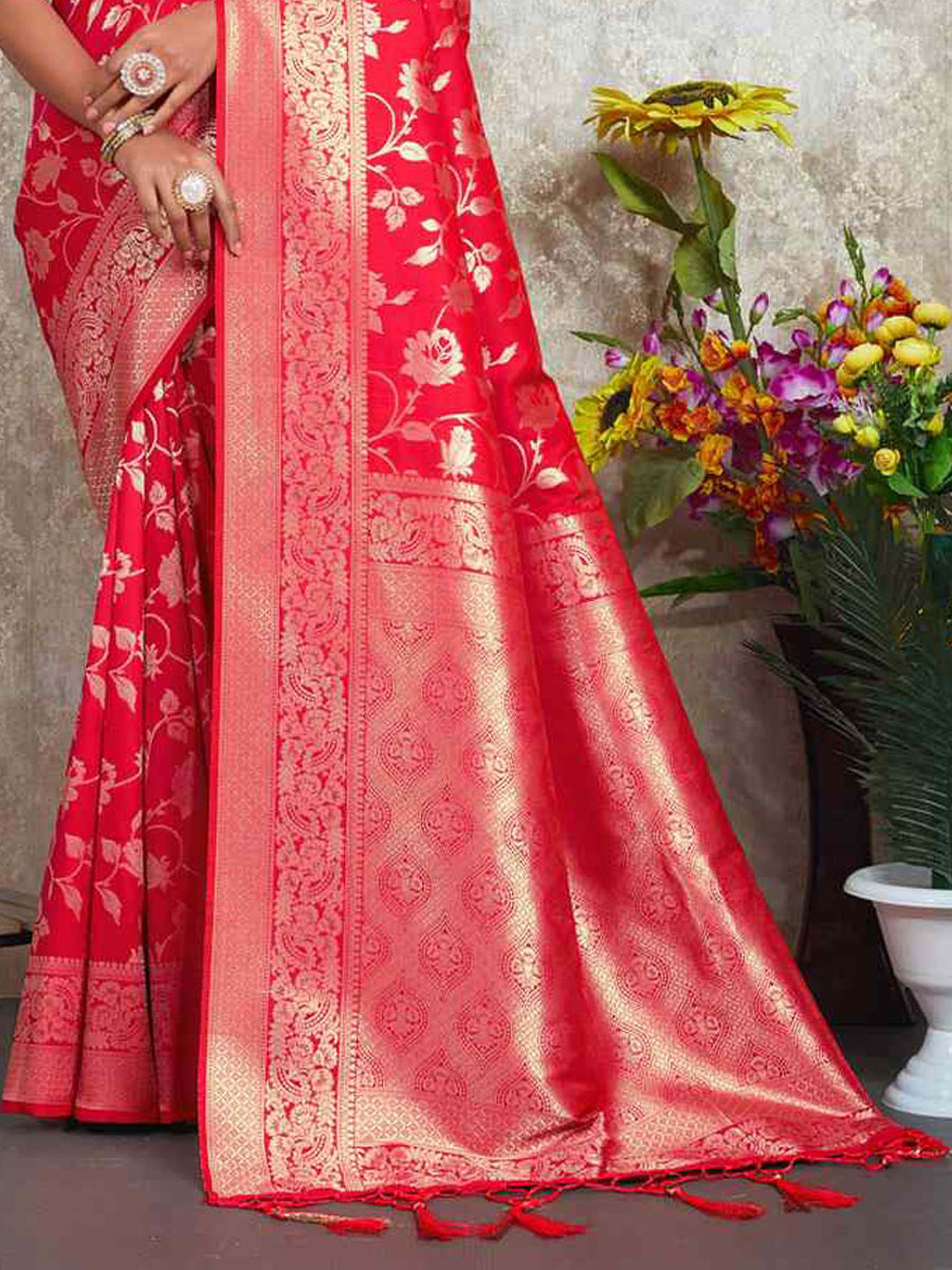 Red Silk Handwoven Wedding Festival Heavy Border Saree