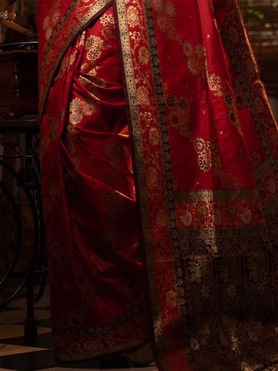 Red Soft Banarasi Silk Handwoven Wedding Festival Heavy Border Saree