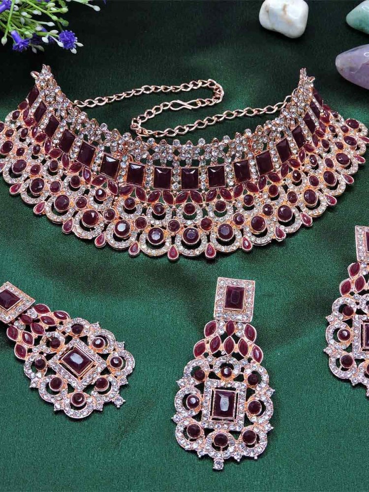 Rose Maroon Alloy Festival Wear Kundan Necklace