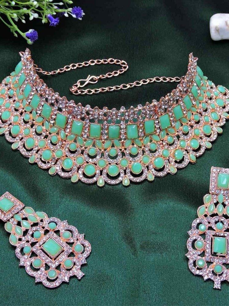 RoseMint Alloy Festival Wear Kundan Necklace