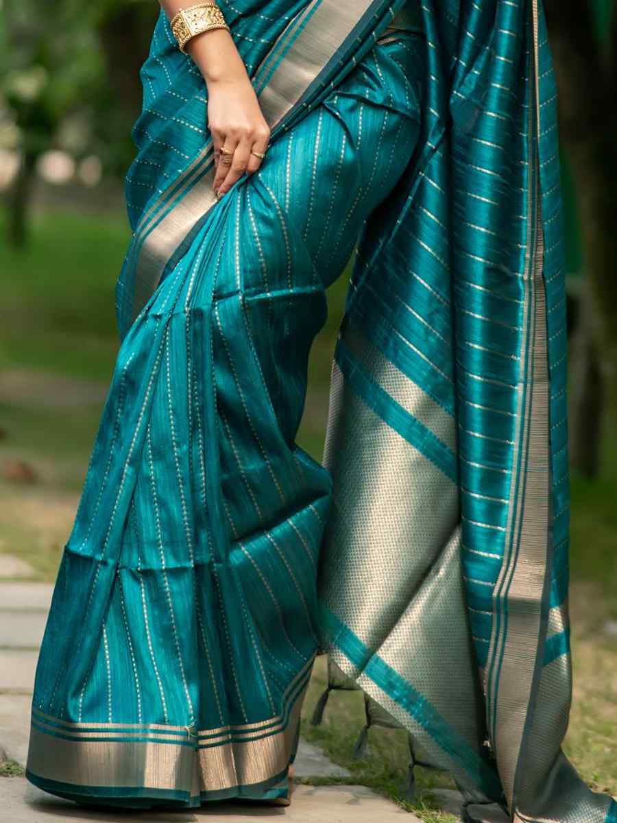 Teal Banarasi Raw Silk Handwoven Festival Wedding Heavy Border Saree