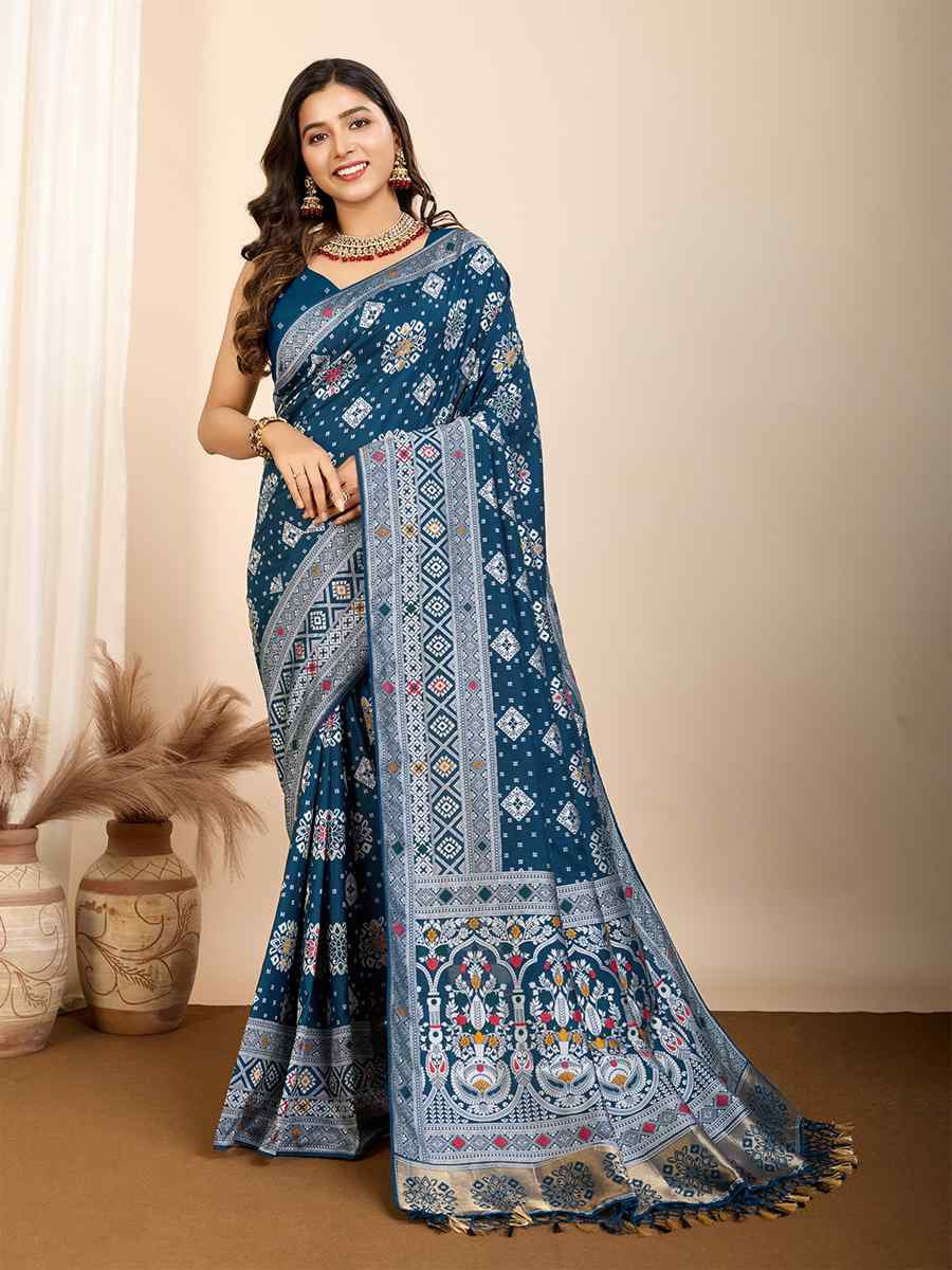 Teal Blue Soft Silk Handwoven Festival Casual Contemporary Saree