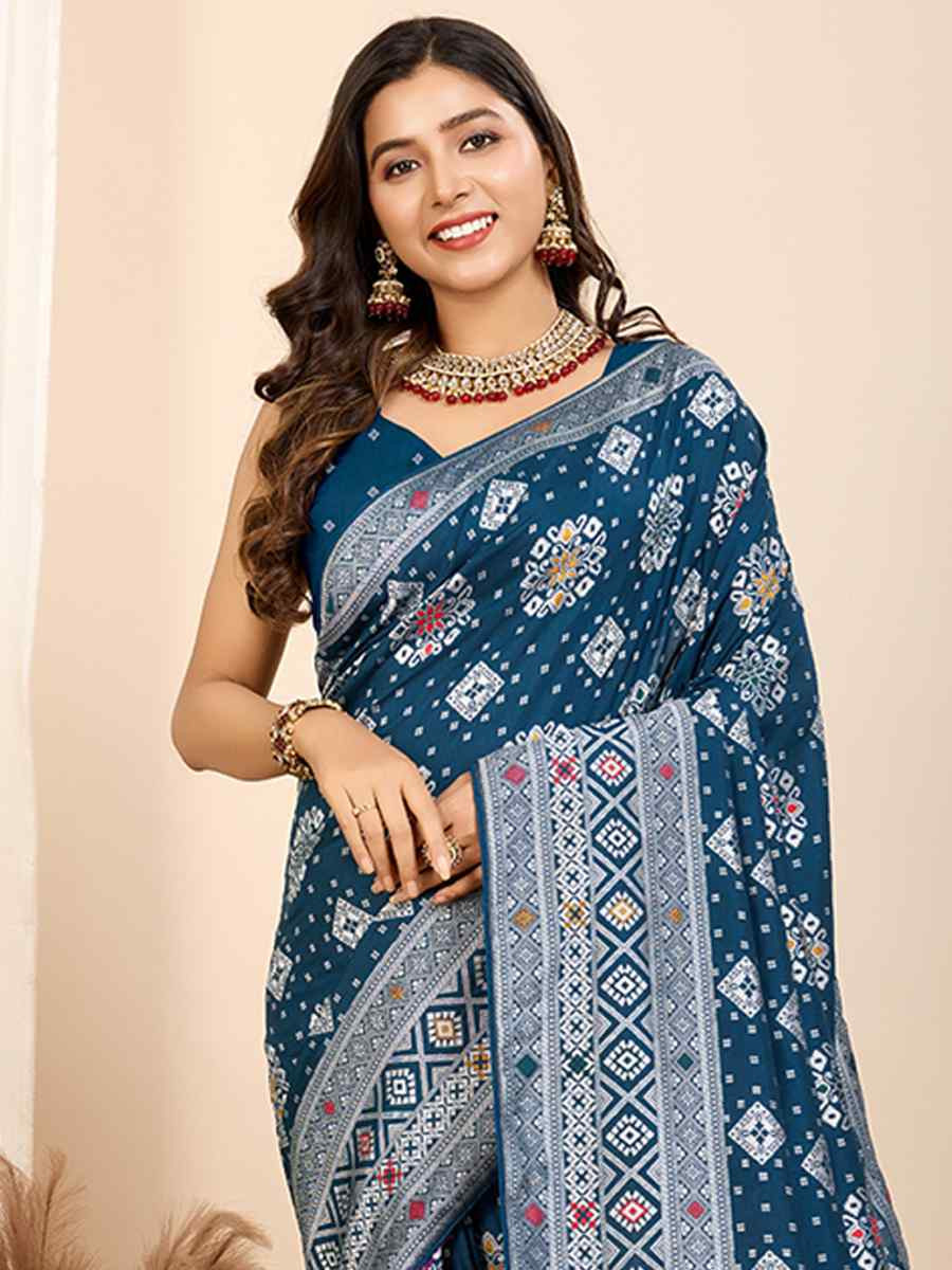 Teal Blue Soft Silk Handwoven Festival Casual Contemporary Saree