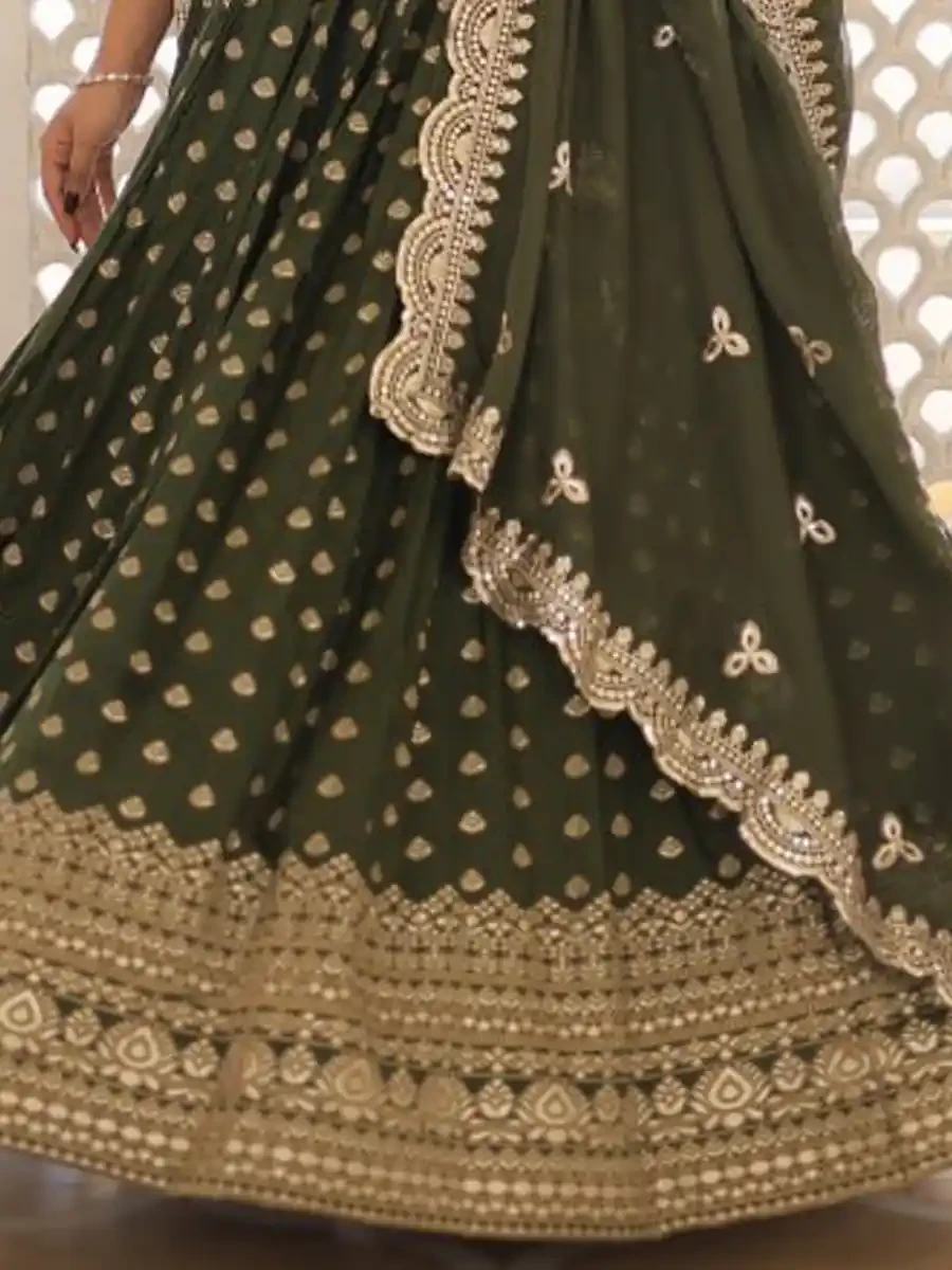 Wedding Pure Dyable Viscose Jacquard Embroidered Festival Wedding Heavy Border Lehenga Choli