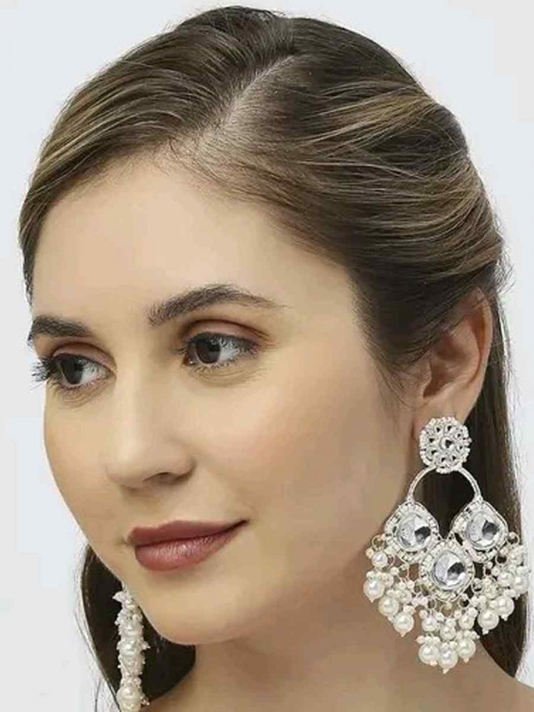 White Alloy Festival Wear Kundan Earrings
