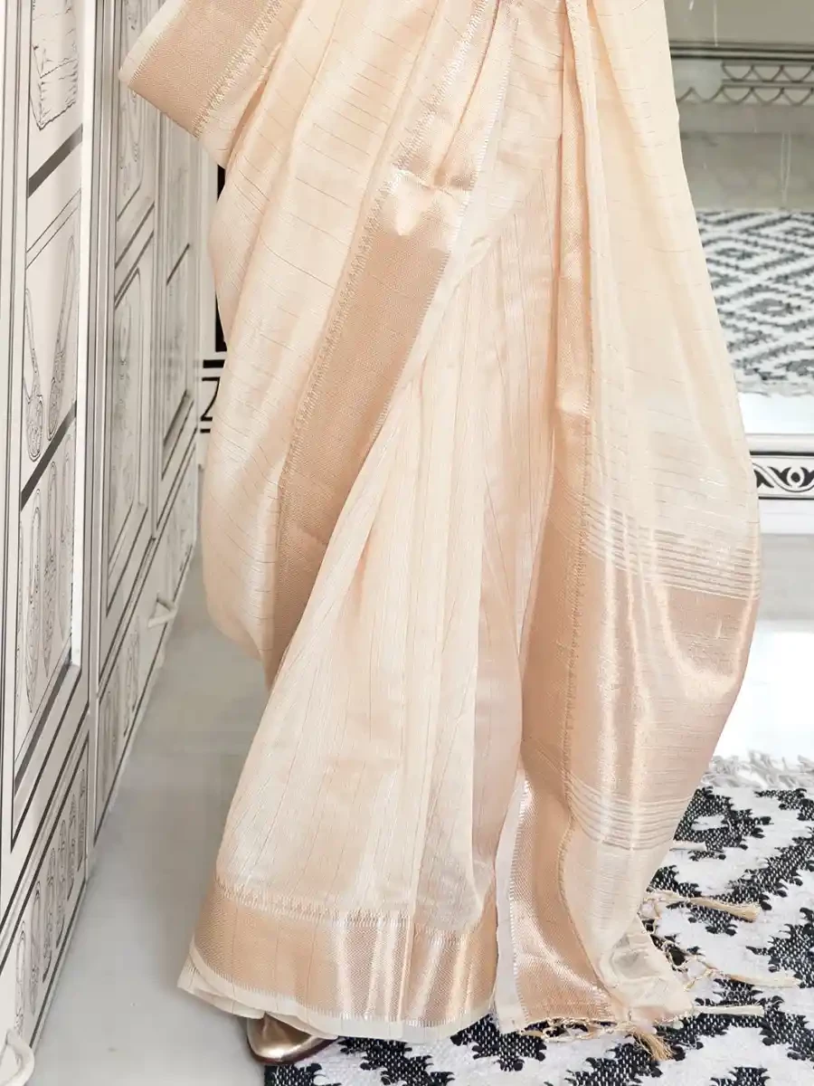 White Moss Chiffon Handloom Handwoven Festival Casual Heavy Border Saree