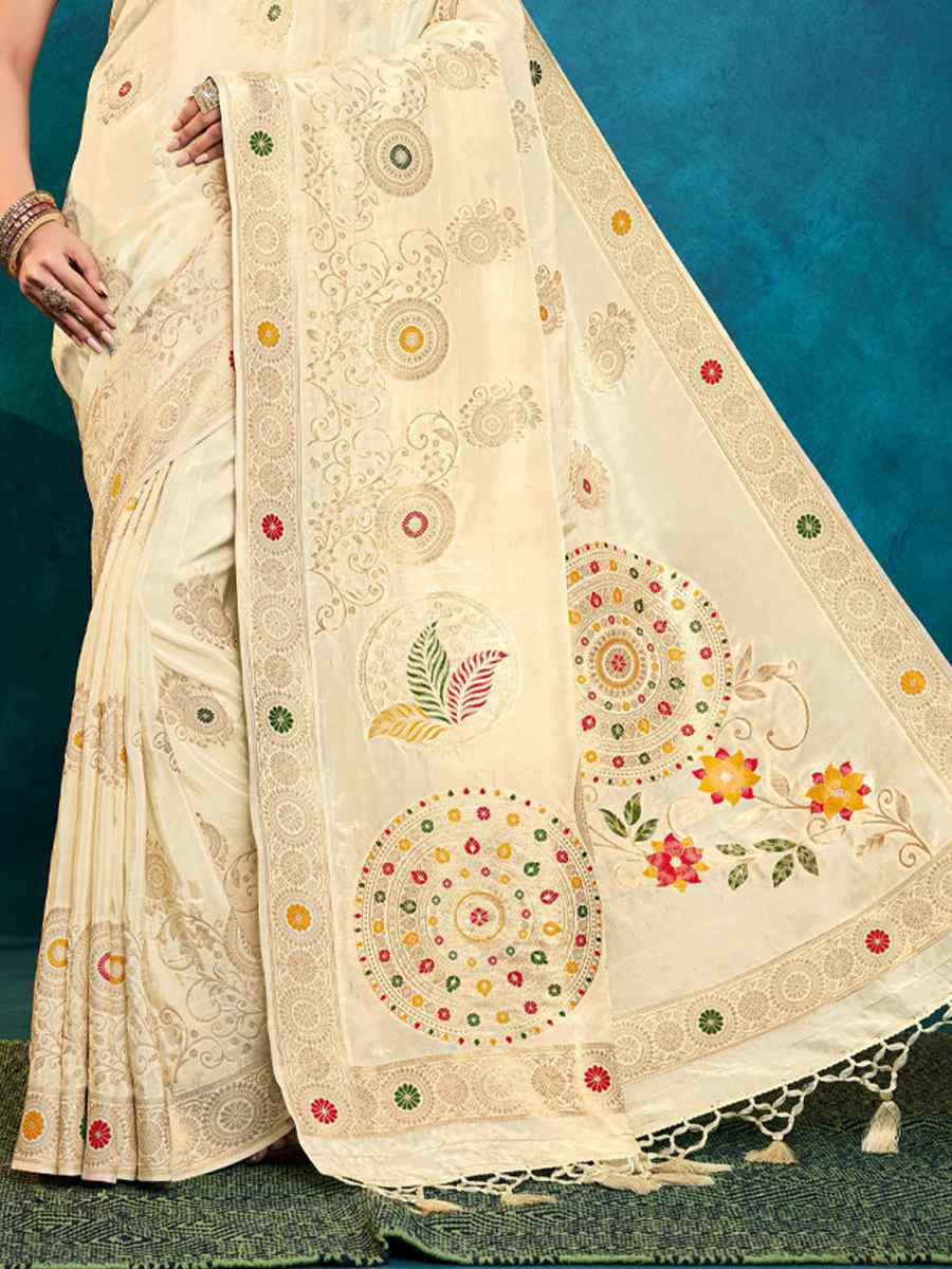 White Silk Handwoven Festival Casual Classic Style Saree