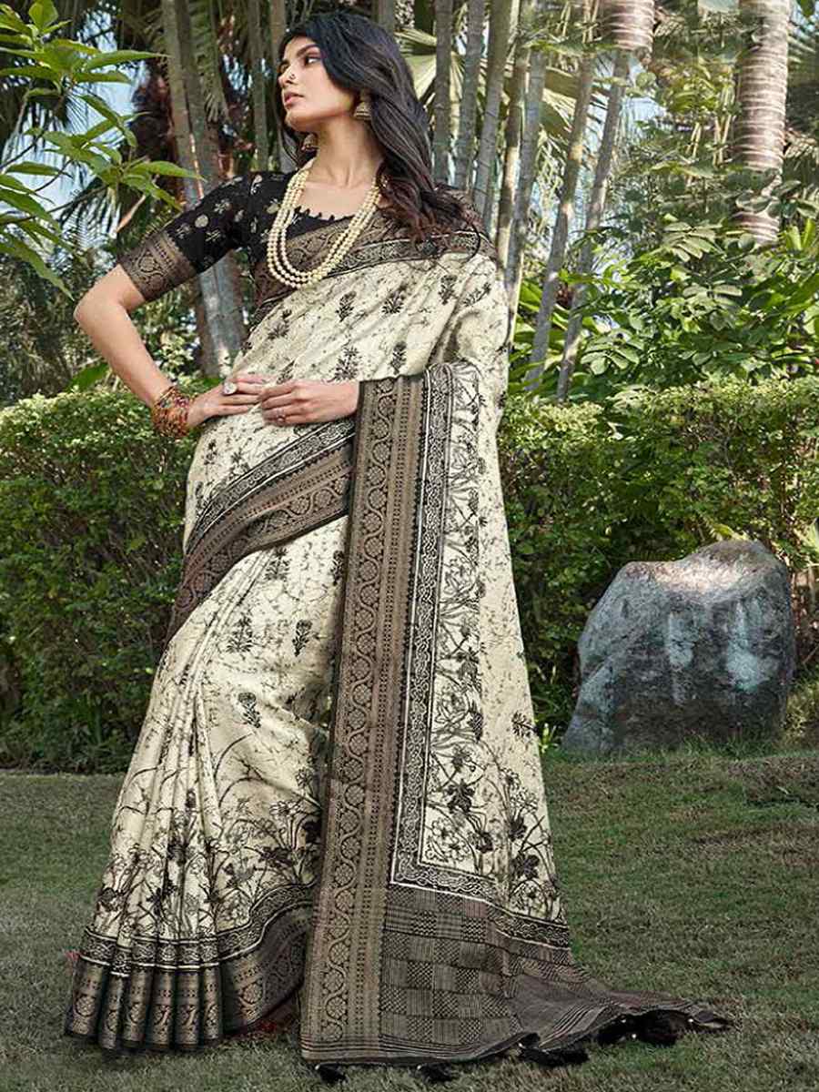 White Silk Handwoven Festival Wedding Heavy Border Saree