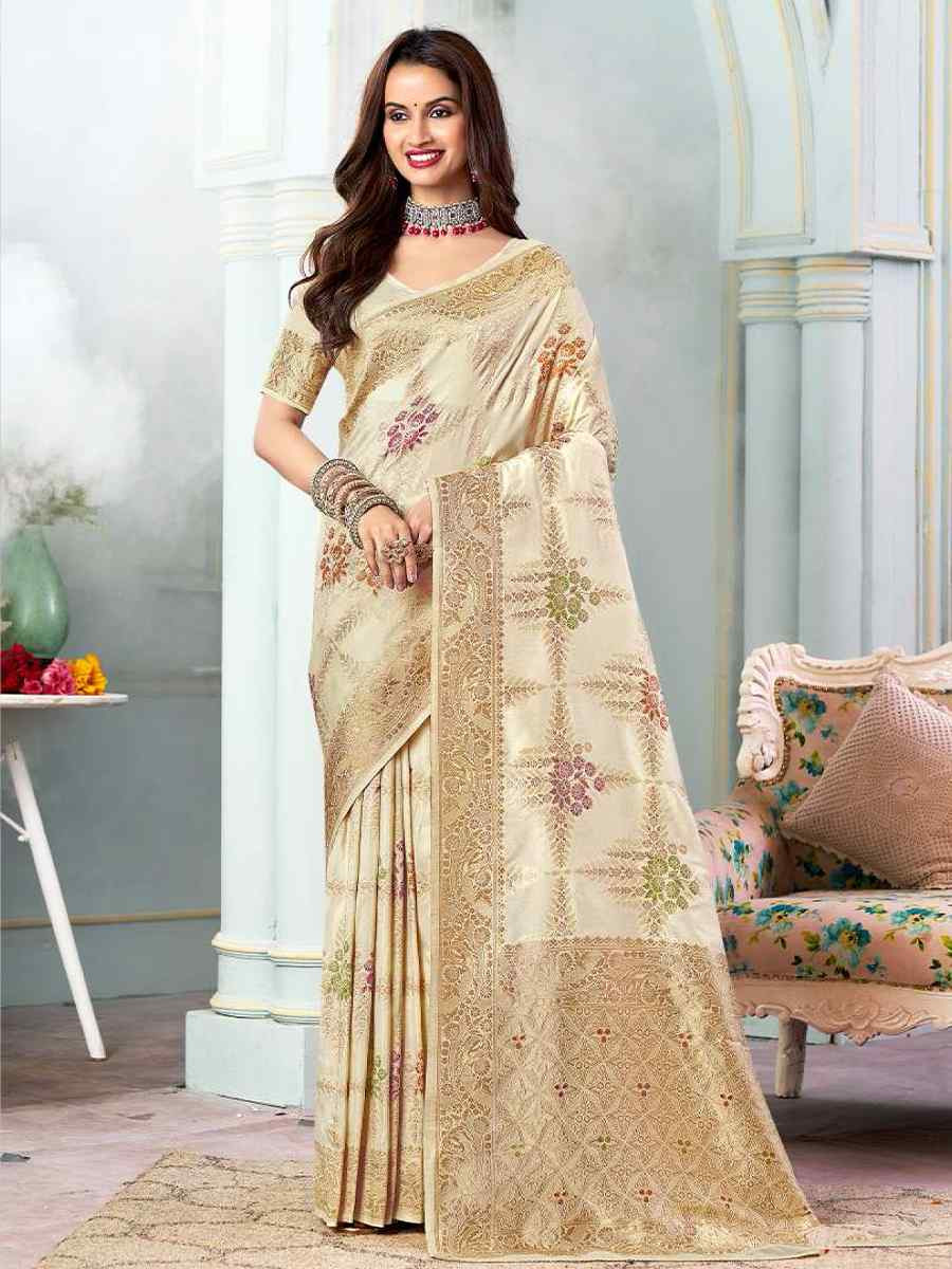 White Silk Handwoven Festival Wedding Heavy Border Saree