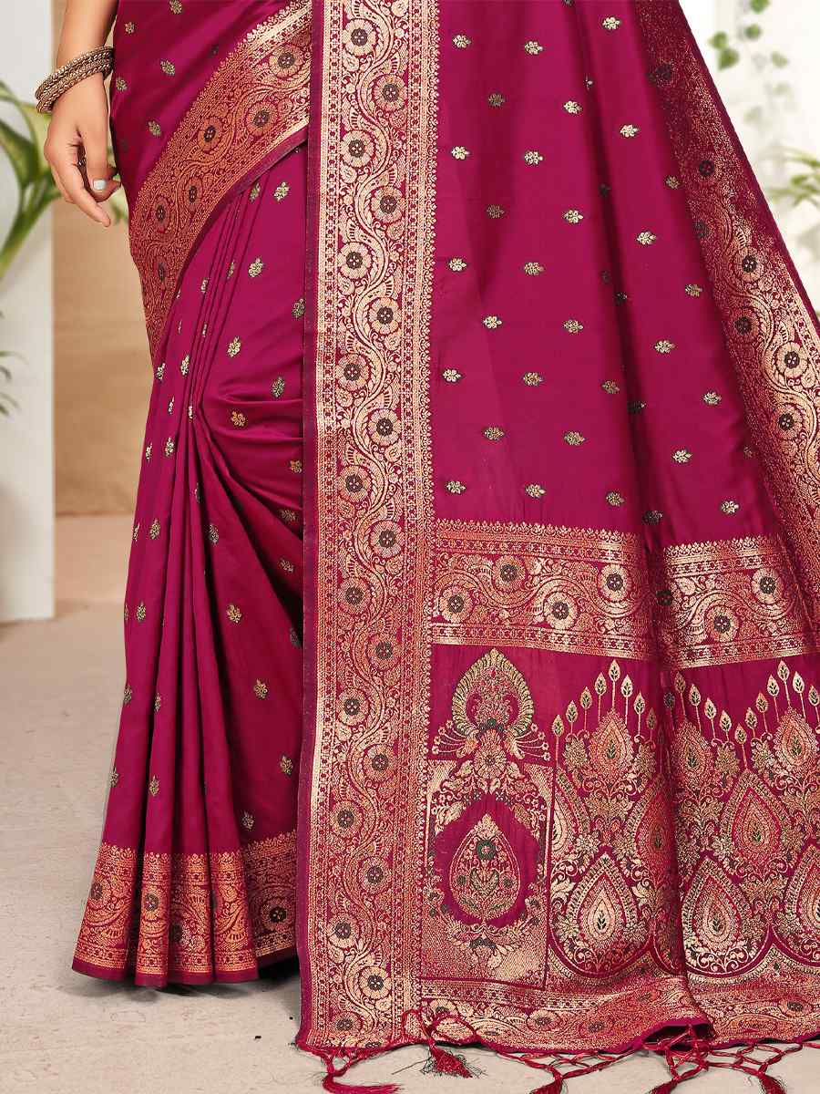 Wine Banarasi Silk Handwoven Festival Wedding Heavy Border Saree