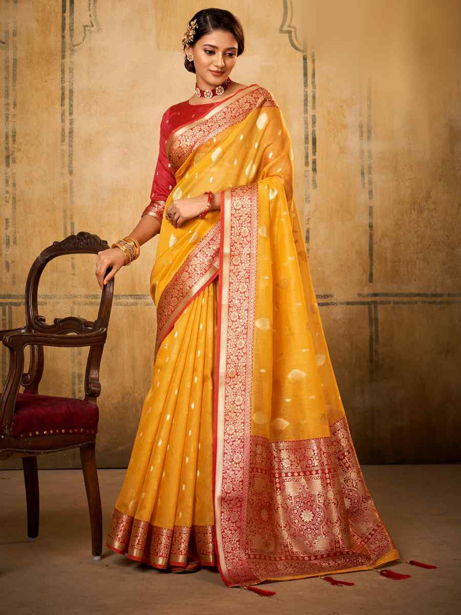 Yellow Banarasi Slik Handwoven Festival Wedding Heavy Border Saree