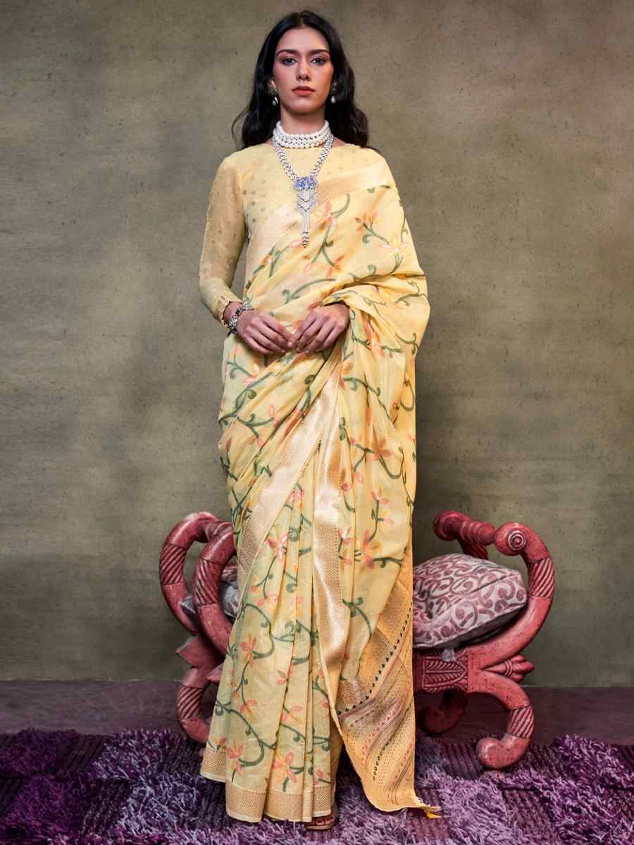 Yellow Malmal Cotton Handwoven Wedding Festival Heavy Border Saree