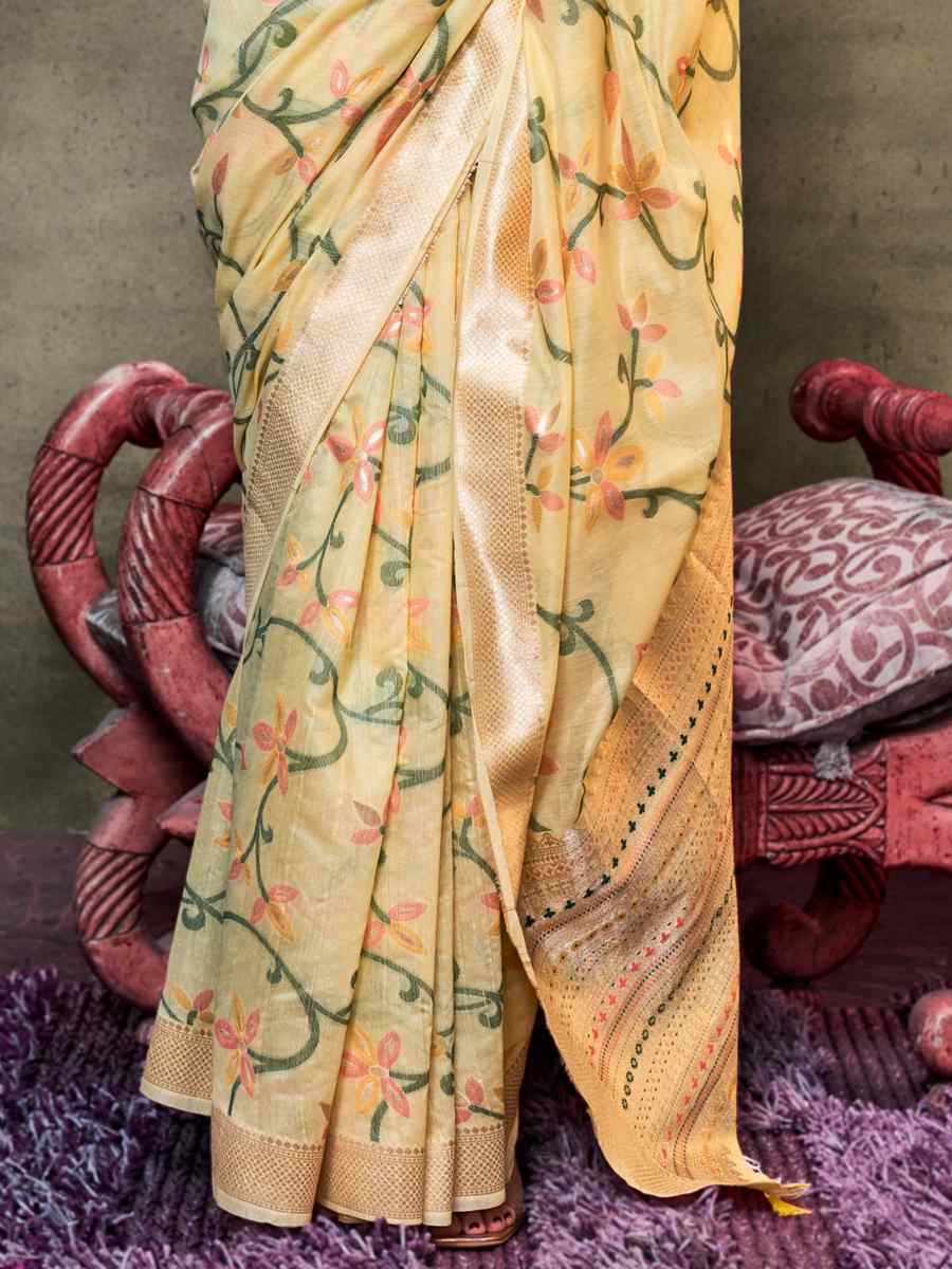 Yellow Malmal Cotton Handwoven Wedding Festival Heavy Border Saree