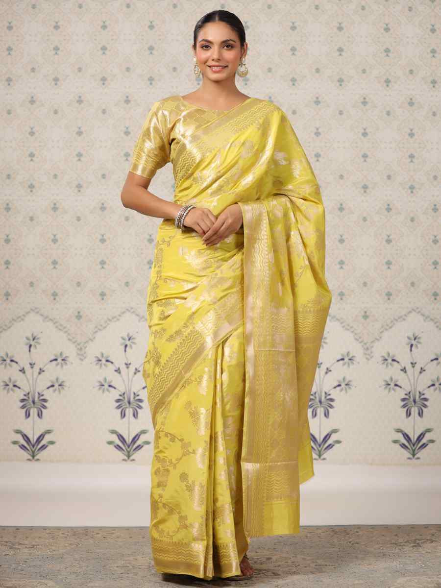 Yellow Silk Blend Handwoven Festival Wedding Heavy Border Saree