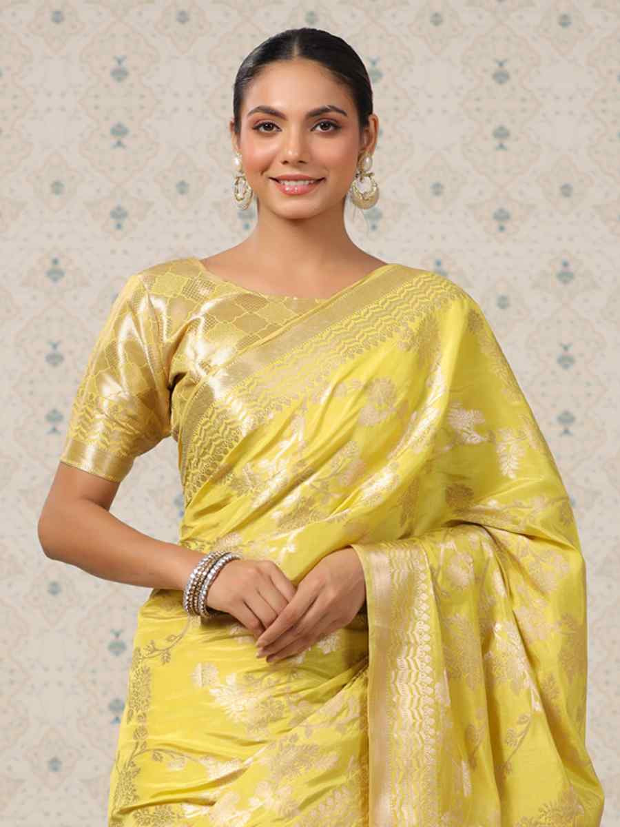 Yellow Silk Blend Handwoven Festival Wedding Heavy Border Saree